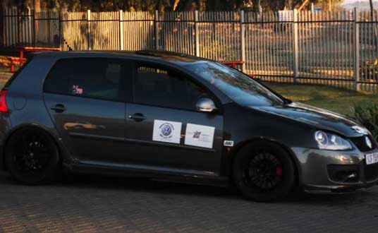 Dragwars hosted by Audi/VW GTI club